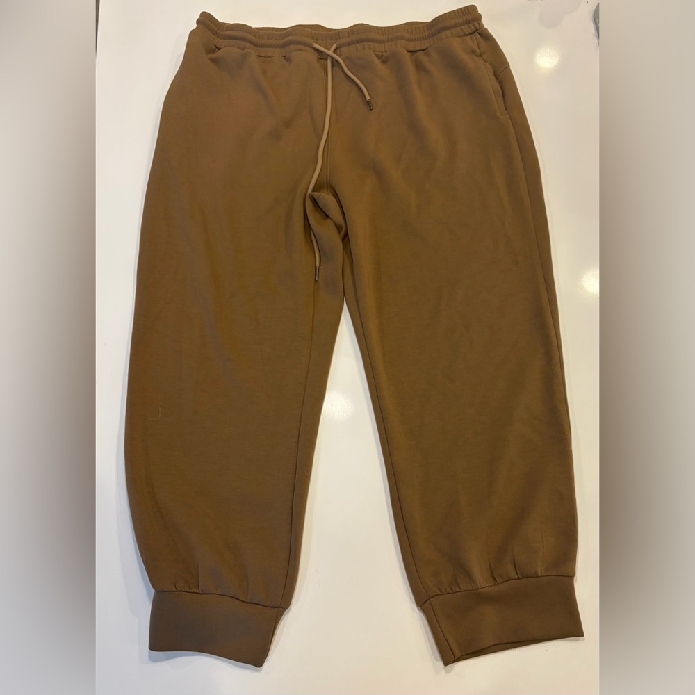 Holley Girl Joggers